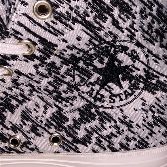 Converse All Star  black and white hightops - Picture 7 of 7